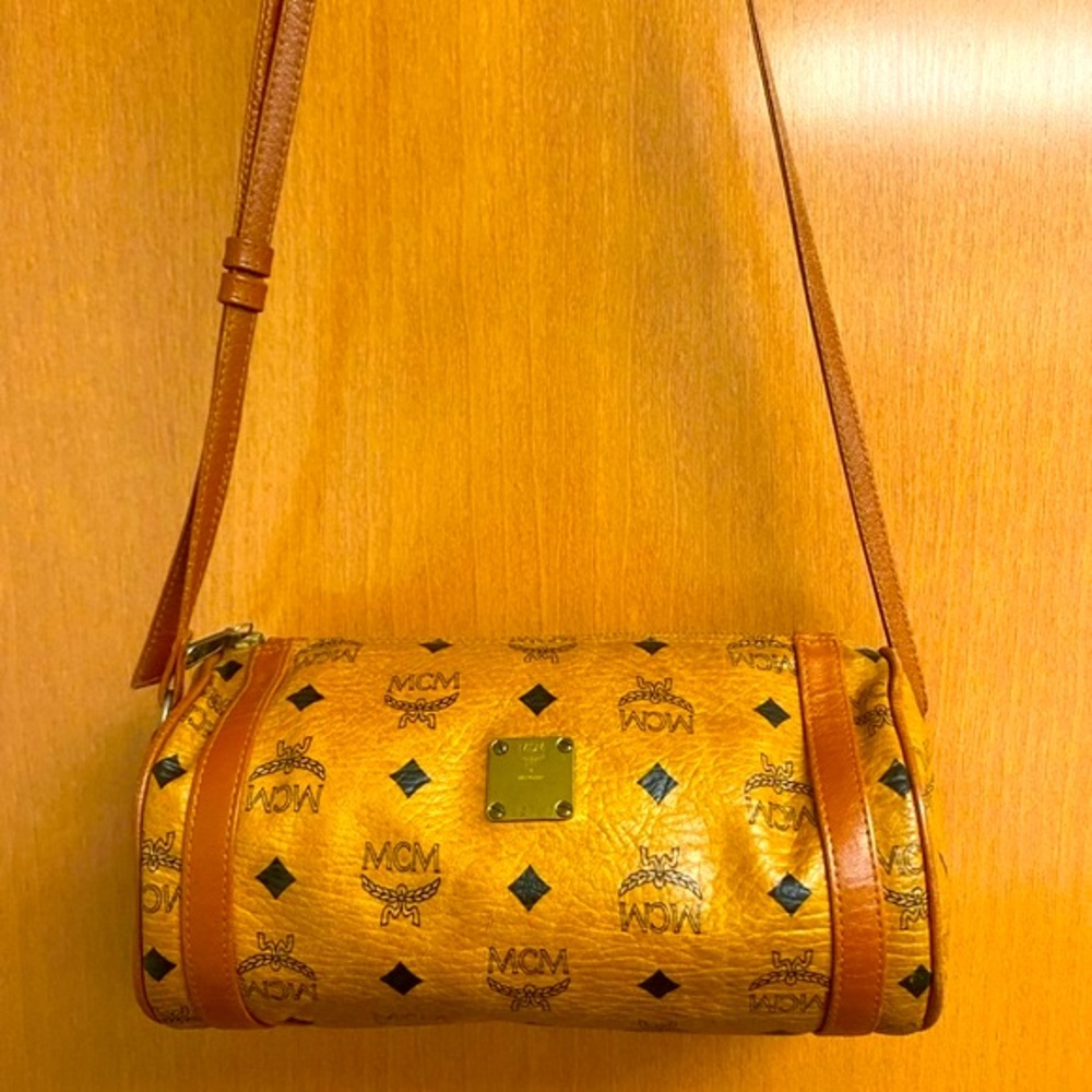 Vintage Rare MCM Papillon Barrel Bag Conac